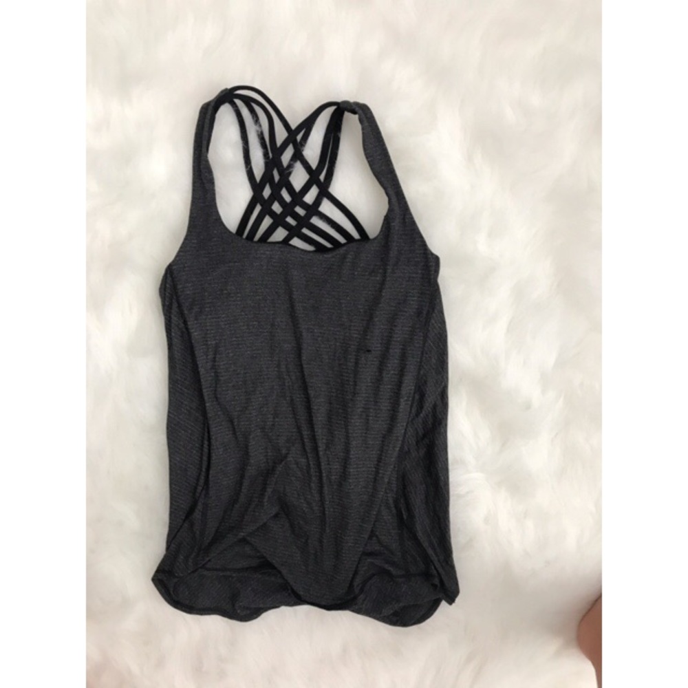 lulu lemon tank w/ built in bra!!